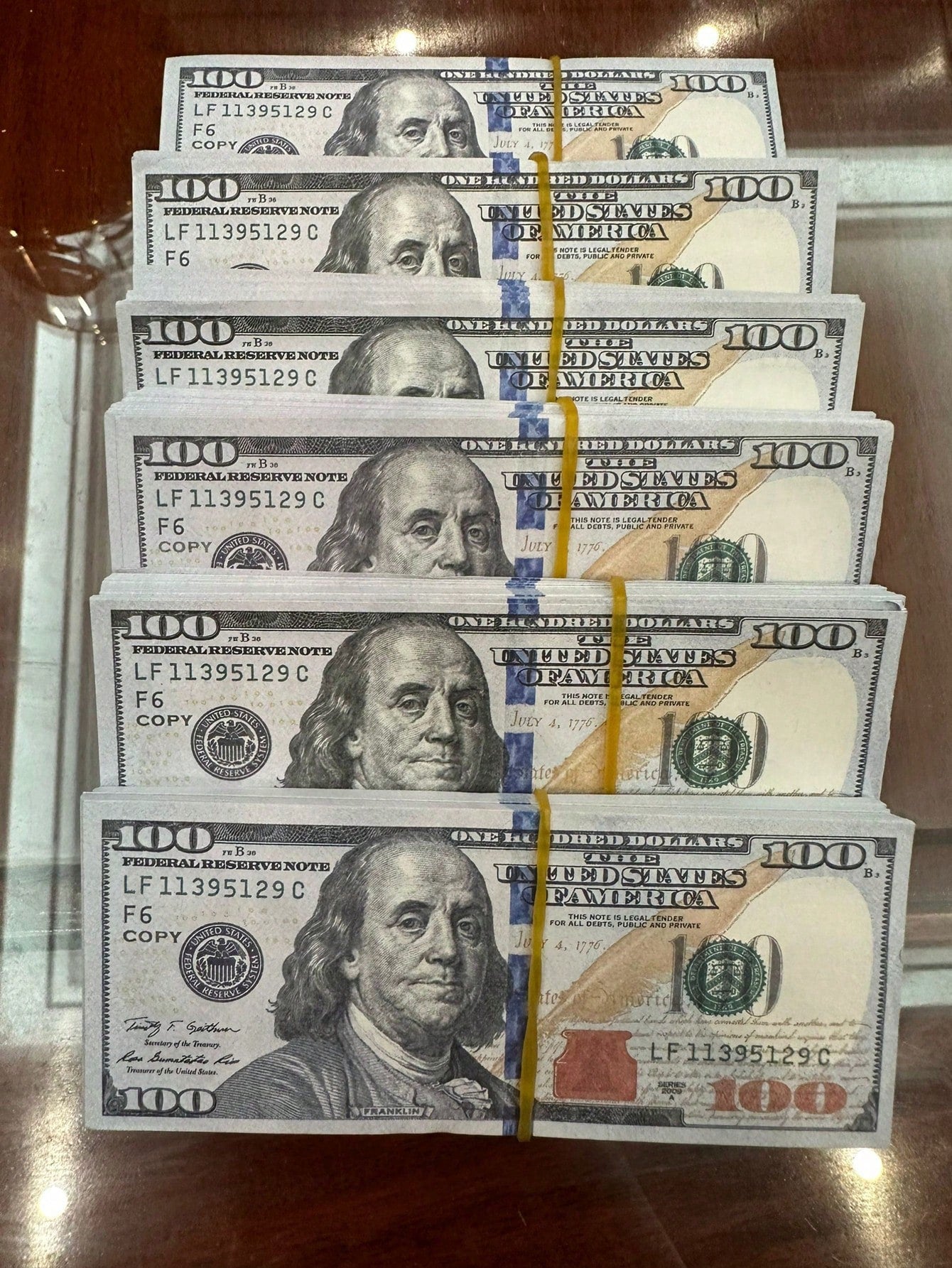 400pcs Prop Small Size Paper Money/Cash,Party Game Entertainment Educational Toy,Money Fake,Play Money,Toy Money,Prop Money,Money,Fake Money,Piggy Bank For Kids,Money Fake,Counterfeit Money 400pcs